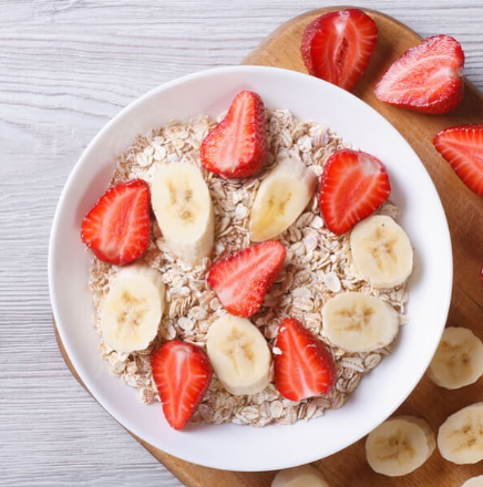 Raw bowl de fresas y plátano